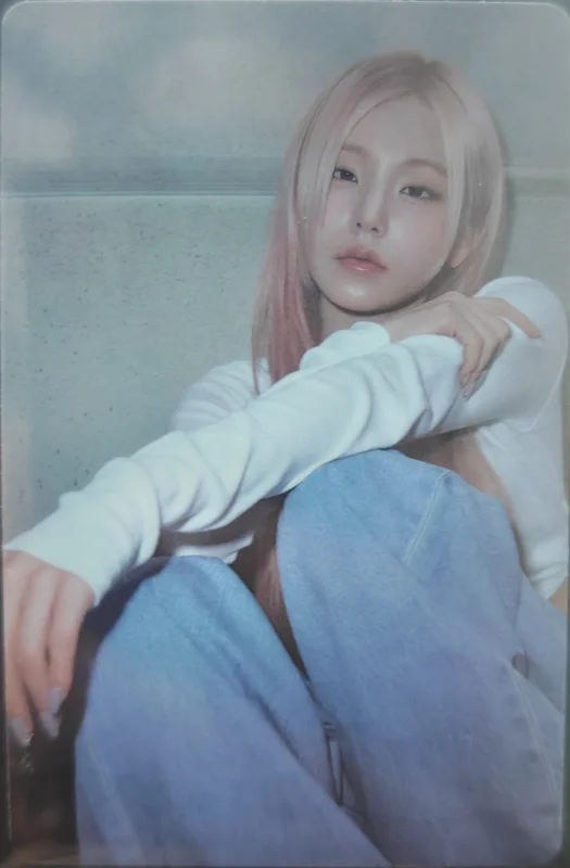 Itzy Yeji Motto POCAALBUM B Ver. Photocard