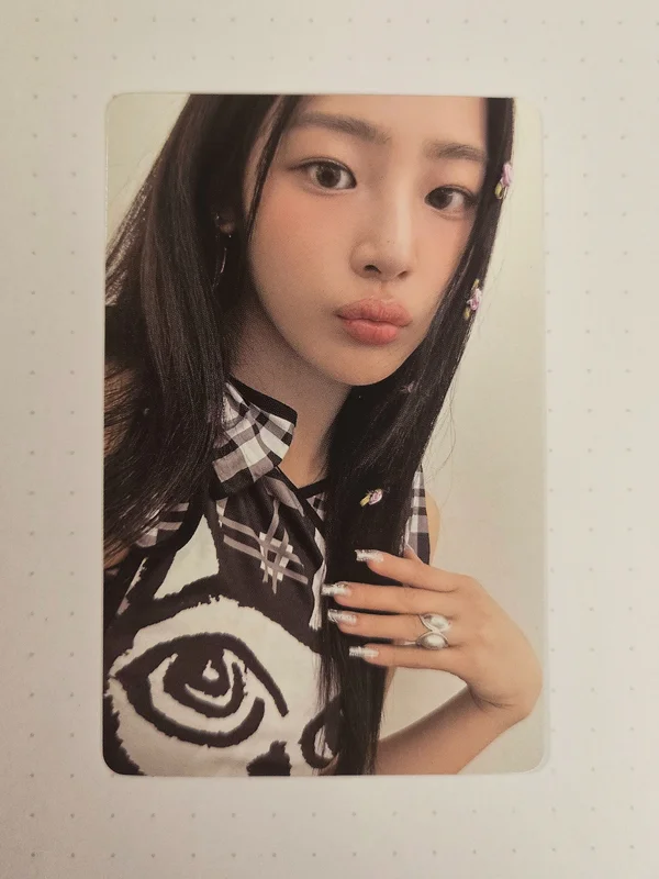 Minji|Get Up Weverse Albums ver.