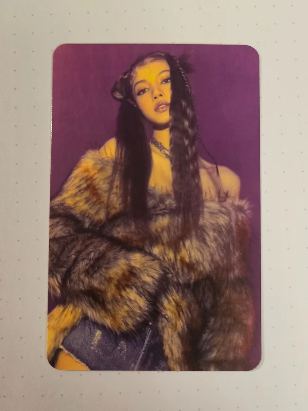 LALISA GOLD Ver.