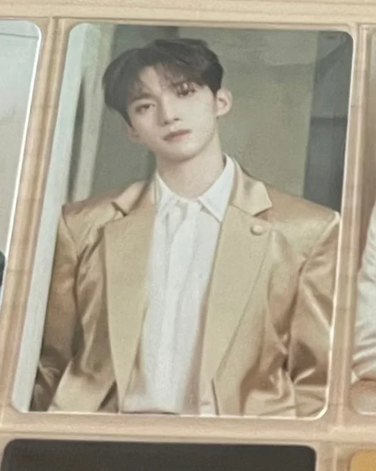 SEVENTEEN RIGHT HERE WORLD TOUR Trading Card Set