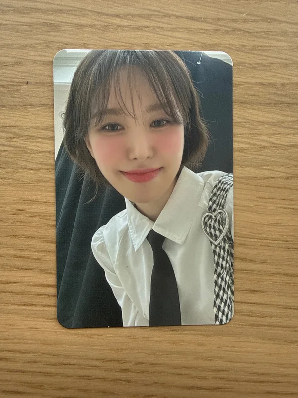 2024 SEASON'S GREETINGS RANDOM TRADING CARD