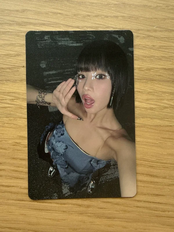 Lose Yourself Magazine Ver.