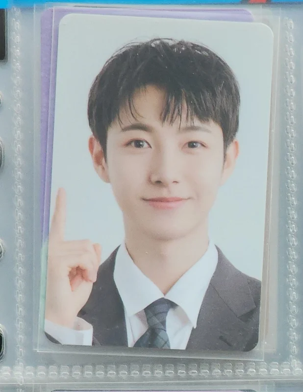 2023 SEASON'S GREETINGS KTOWN4U