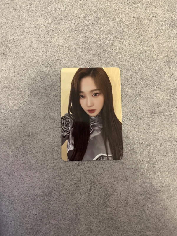 Girls Digipack Ver. US Exclusive