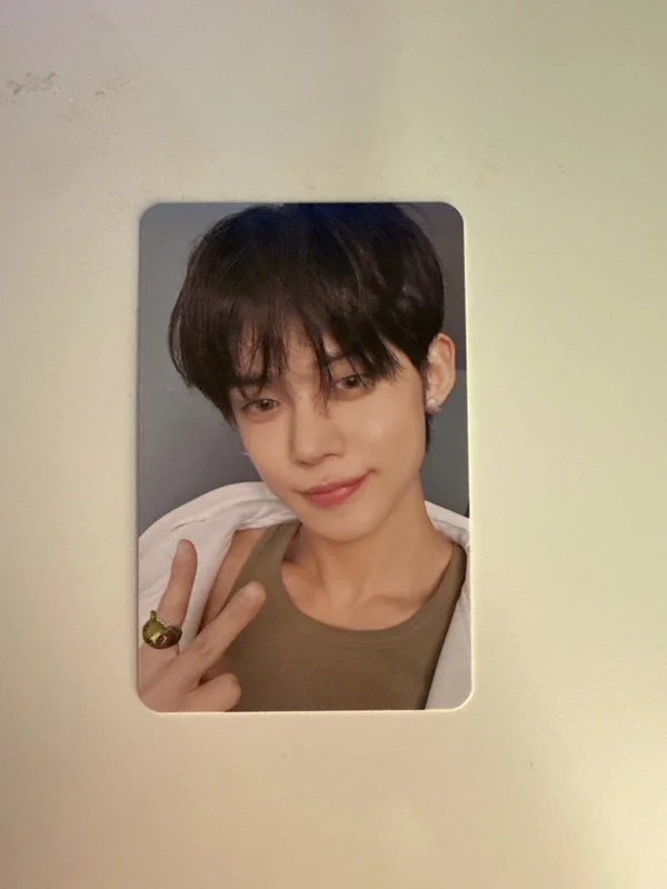 minisode 3: TOMORROW Weverse Albums ver. Version B