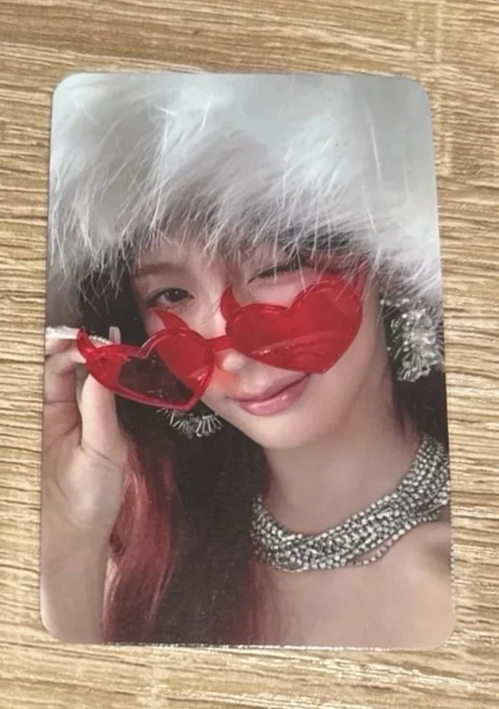 2 APPLEMUSIC LUCKY DRAW