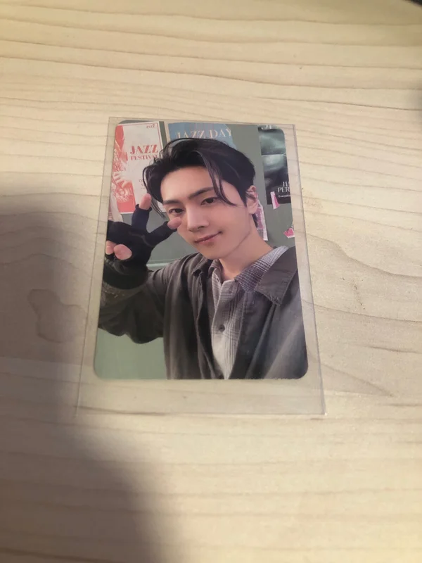 ROMANCE : UNTOLD KPOP MERCH
