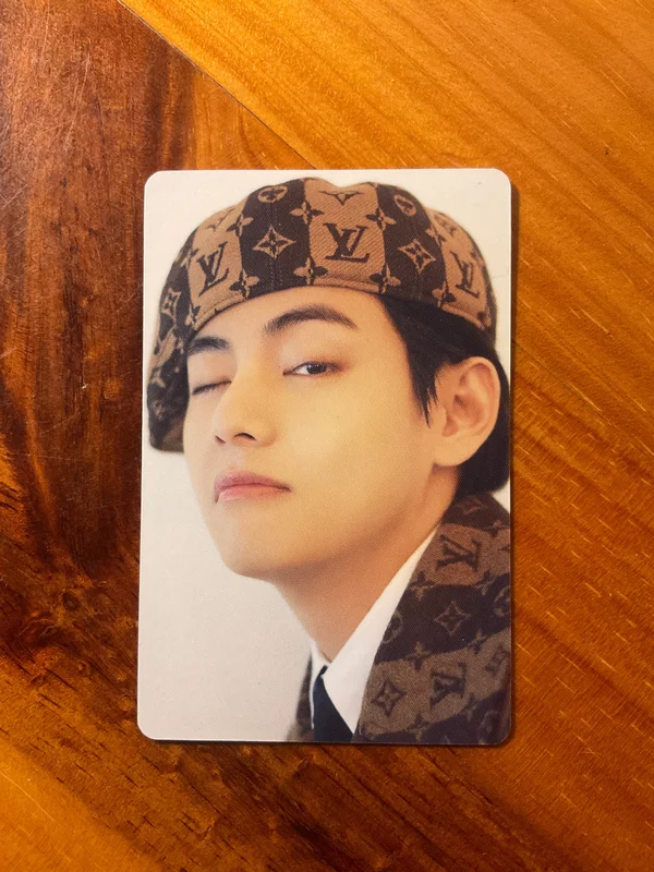 DICON PHOTOCARD 101 : CUSTOM BOOK / BEHIND BTS since 2018 (2018-2021 in USA)