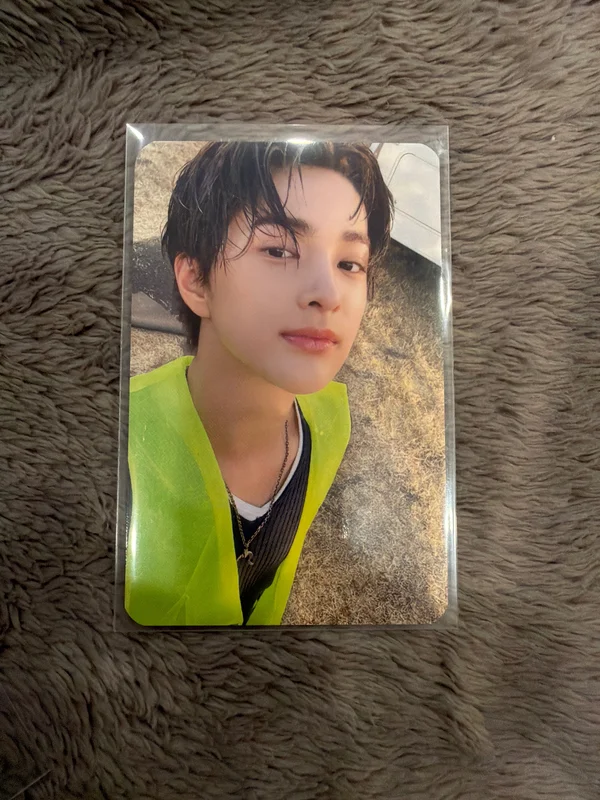 COLOR OUTSIDE THE LINES OLIVE YOUNG