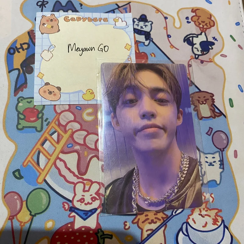 2022 SVT PHOTOBOOK THE NAME;17