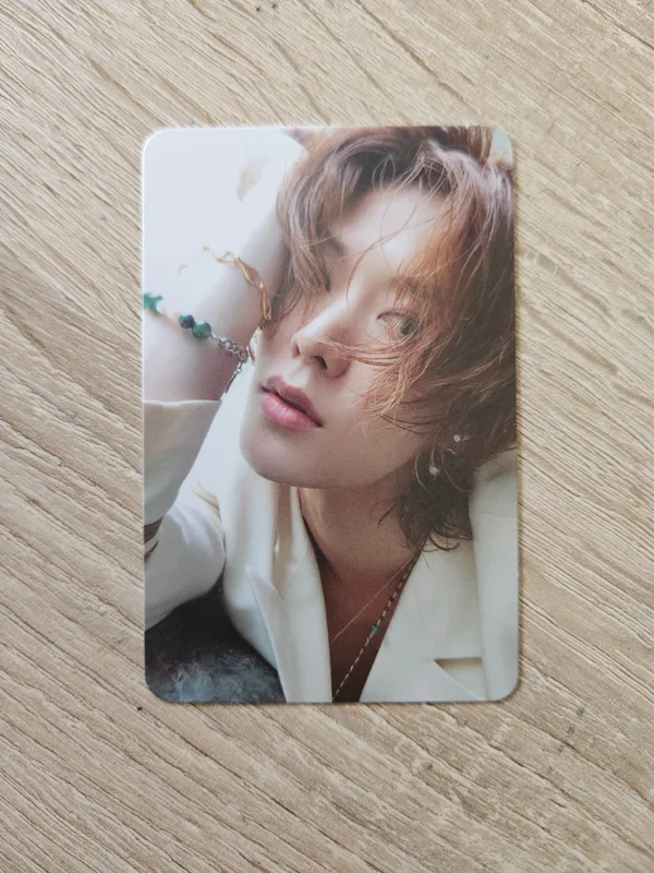 2 Baddies Photobook Ver. US ver.