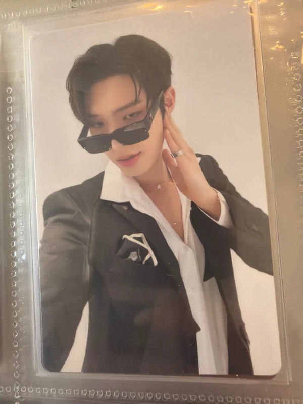 GOLDEN HOUR : Part.1 US Exclusive