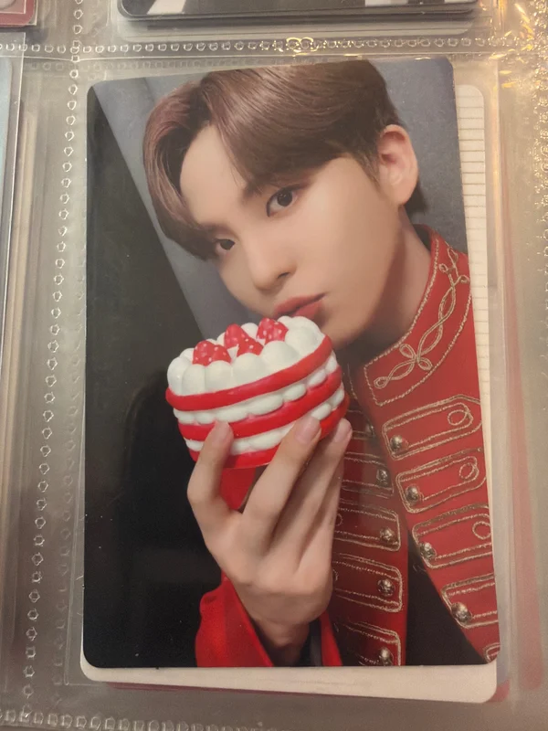 THE WORLD EP.FIN : WILL VINYL VER. hello82