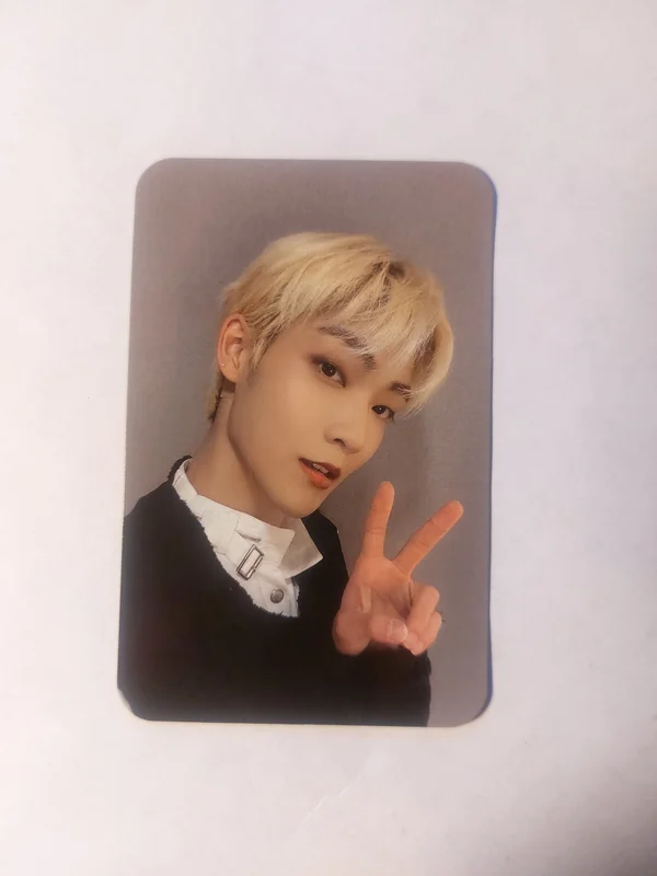 THE BOYZ WORLD TOUR : THE B-ZONE IN EUROPE PHOTOCARD SET