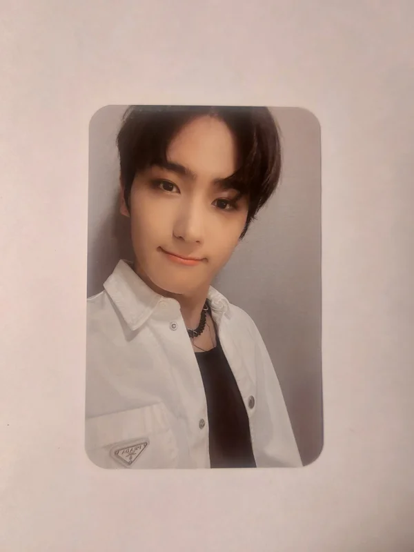 THE BOYZ WORLD TOUR : THE B-ZONE IN EUROPE PHOTOCARD SET