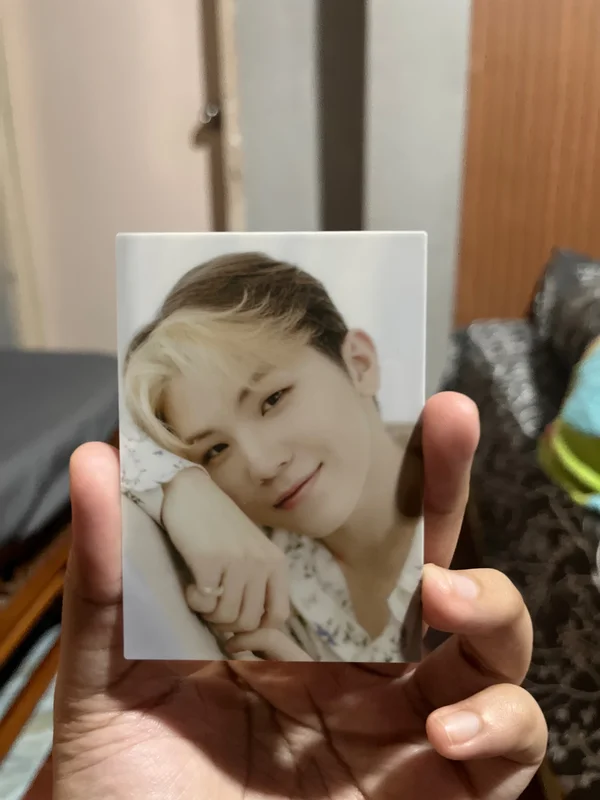 2022 SEVENTEEN's HOME PHOTO CARD