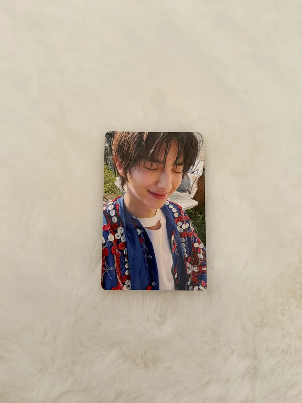 COLOR OUTSIDE THE LINES WEVERSE JAPAN