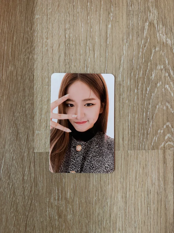 Ive Eleven Ver. 2 yujin