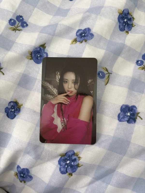 CRAZY IN LOVE Special Edition PHOTOBOOK ver.