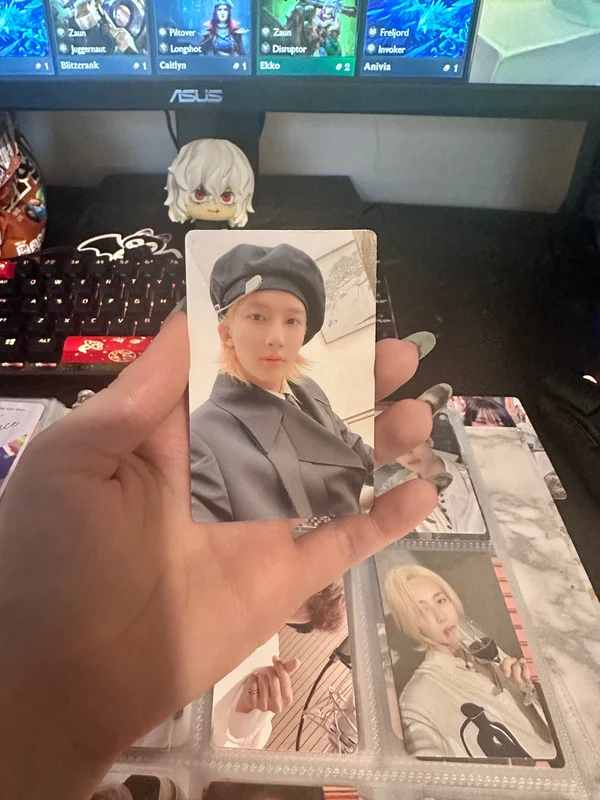 Attacca Target Exclusive