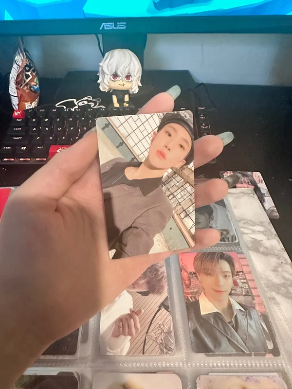 Attacca Target Exclusive