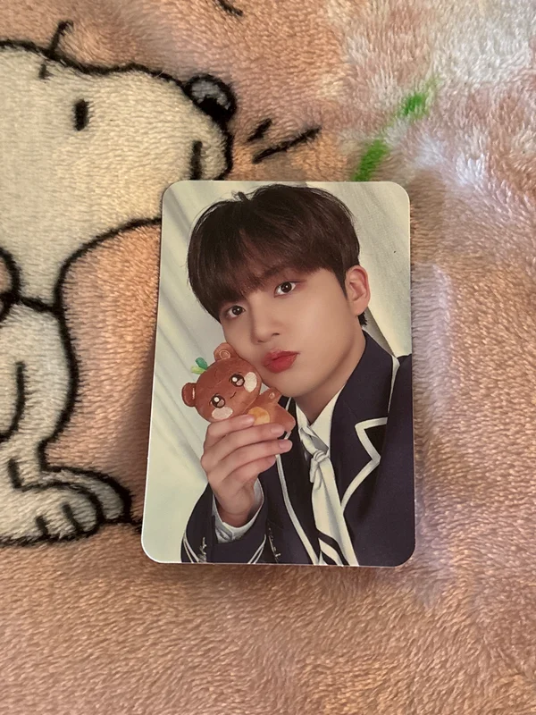 ATEEZ X ANITEEZ ADVENTURE POP-UP STORE ANITEEZ IN ILLUSION PLUSH KEYRING
