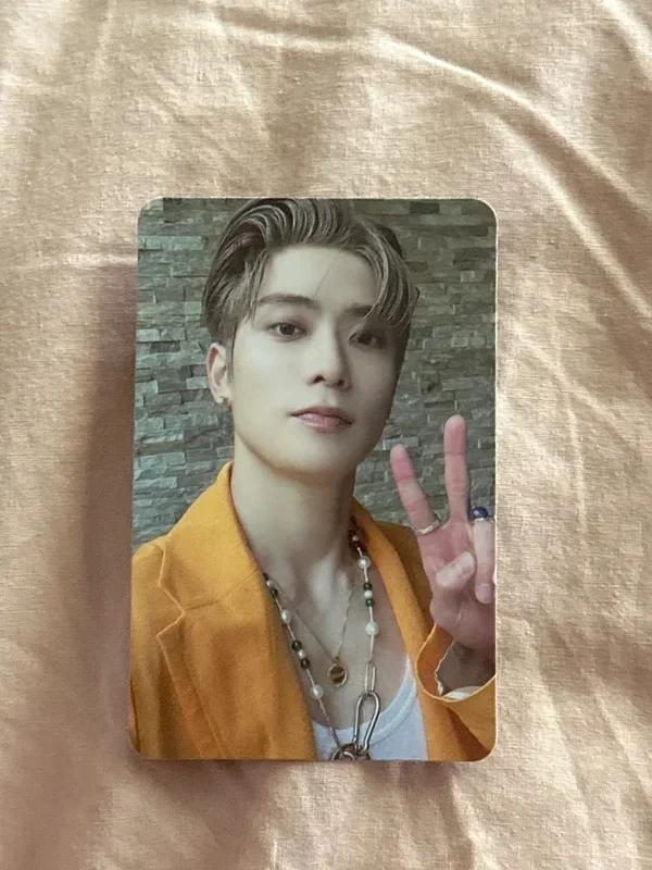 2 Baddies Photobook Ver. US ver.