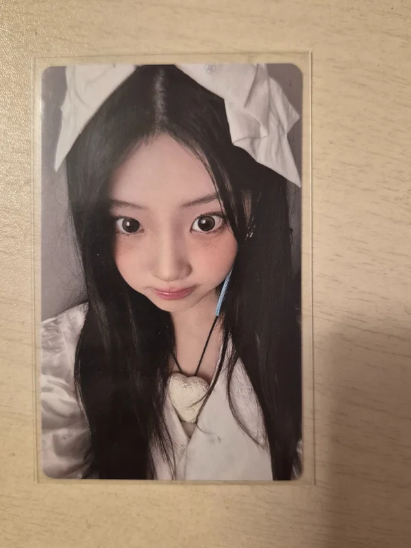 NOT CUTE ANYMORE Weverse Albums ver.