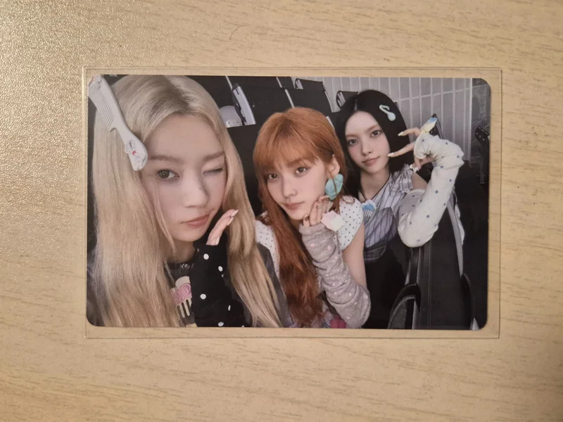 NOT CUTE ANYMORE Weverse Albums ver.