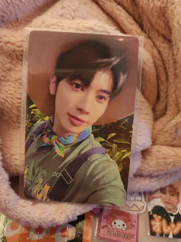 Season of TXT: Midsummer Random Photocard Set Tangerine Farm ver.