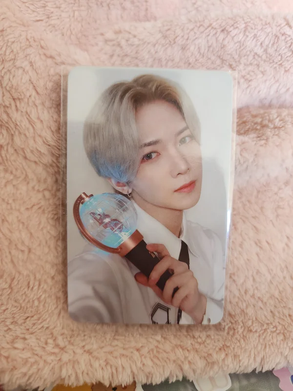 OFFICIAL LIGHT STICK CASE