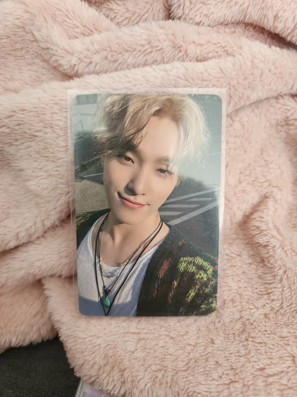 SEVENTEENTH HEAVEN Carat Ver. YIZHIYU