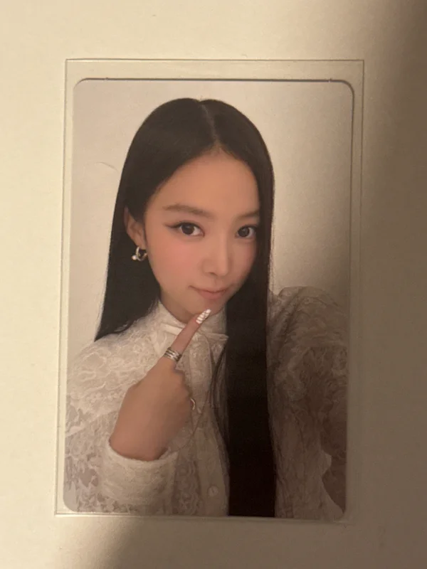 MY EYES OPEN VVIDE PHOTOBOOK ver. ORB ver.