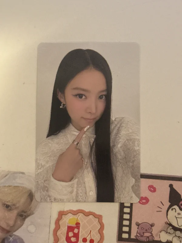 MY EYES OPEN VVIDE PHOTOBOOK ver. ORB ver.
