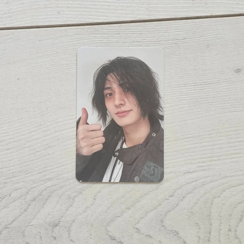 DEAD AND Photobook ver. Boy in Chic ver.
