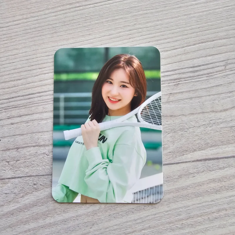 D-icon Vol 08 IZ*ONE, look at my iZ