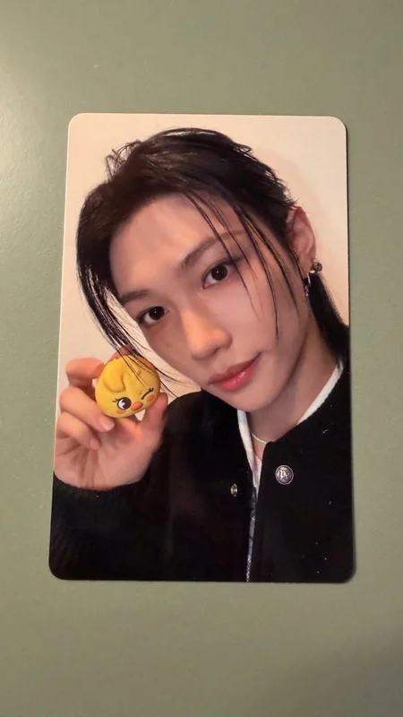 SKZOO TAMAGOTCHI & CASE SET