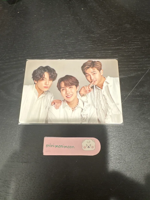 BTS WORLD TOUR LOVE YOURSELF: SPEAK YOURSELF THE FINAL MINI PHOTO CARD 4/6