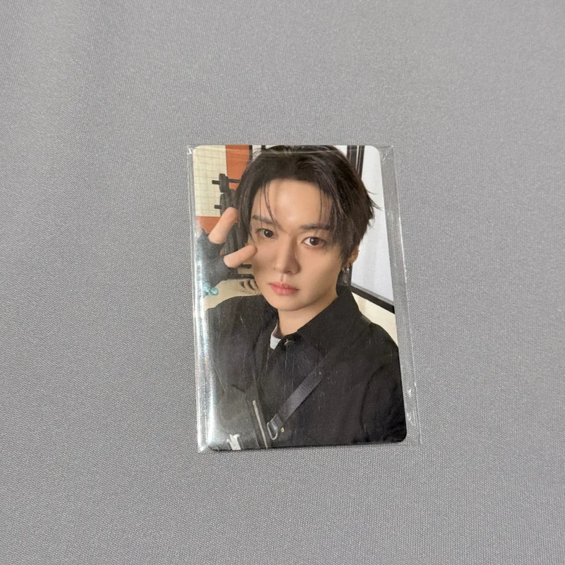 THIS & THAT FANS ALBUM VER. FANS SHOP