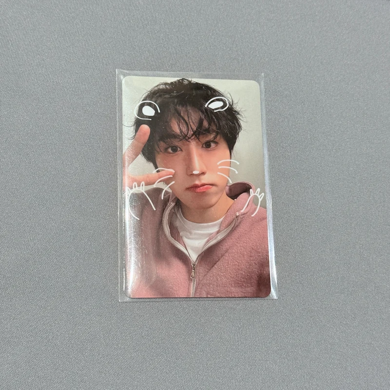 Stray Kids World Tour [RUN IT JAPAN] POPUP STORE REWARD