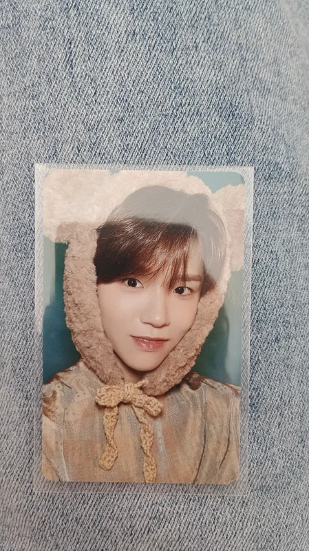 WISH BOOK Vol.1 OFFICIAL GOODS PHOTO CARD SET