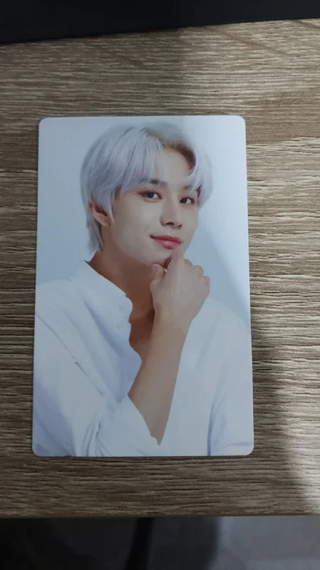 2022 SEASON'S GREETINGS APPLEMUSIC / BEATROAD / K Star Hit