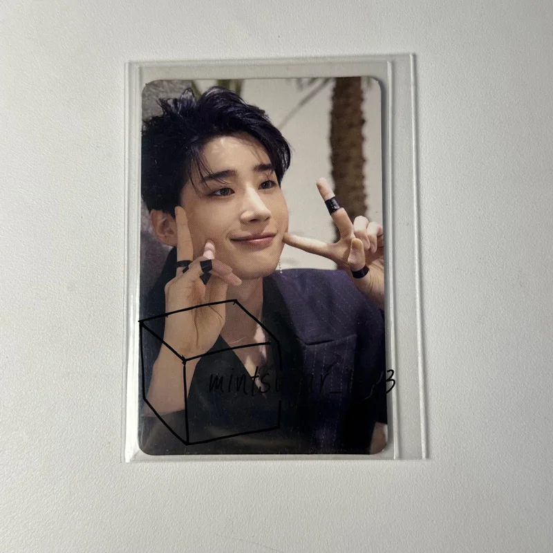 X1 PREMIER SHOW-CON BINDER & PHOTO CARD