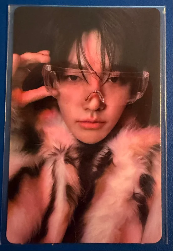 BLUE PARADISE POP-UP STORE REWARD