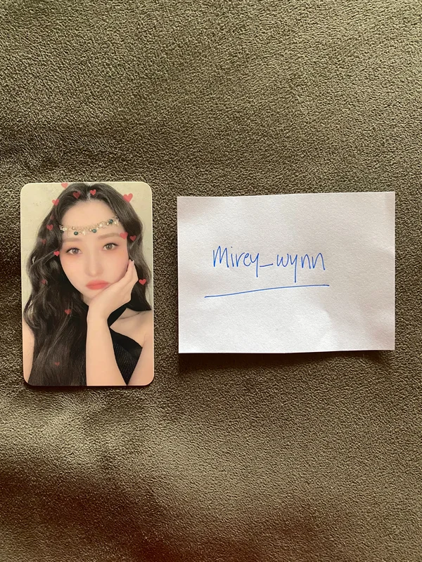 D:RTU - Music Korea SuA Fansign Photocard