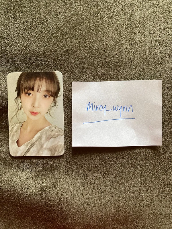 D:RTU - GMarket Dami Fansign Photocard