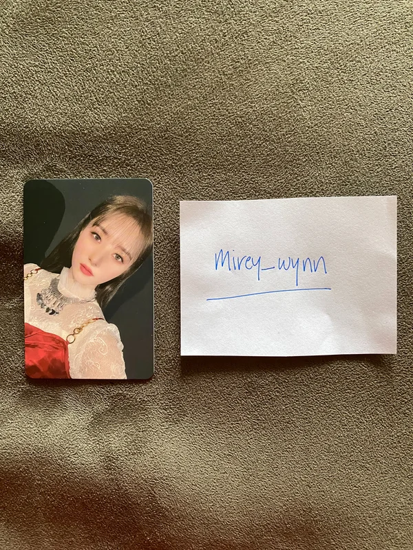 Summer Holiday - Music Korea SuA Fansign Photocard