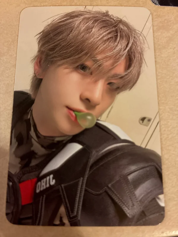 ONE HEARTED Heart Ver.