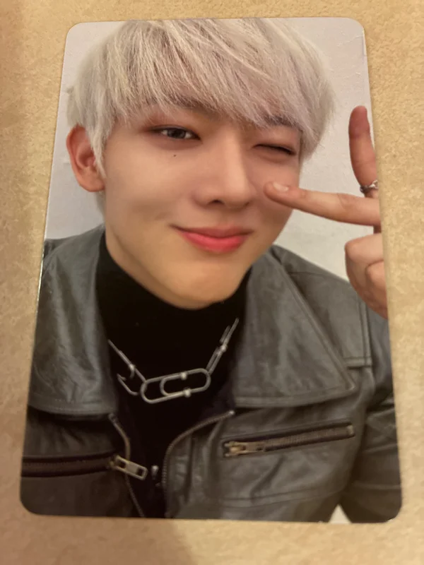 Un: SEEN Digipack ver.