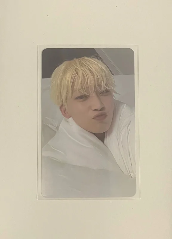 ROMANCE : UNTOLD -daydream- BLUE NOON Ver.